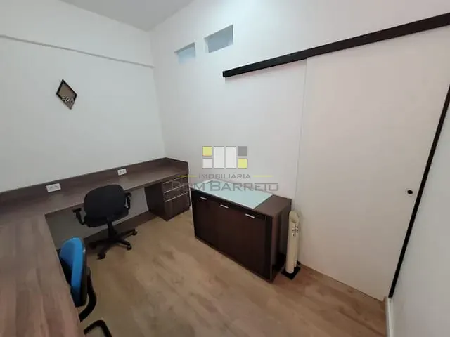 Sala à venda ou para alugar, no bairro Centro em Campinas