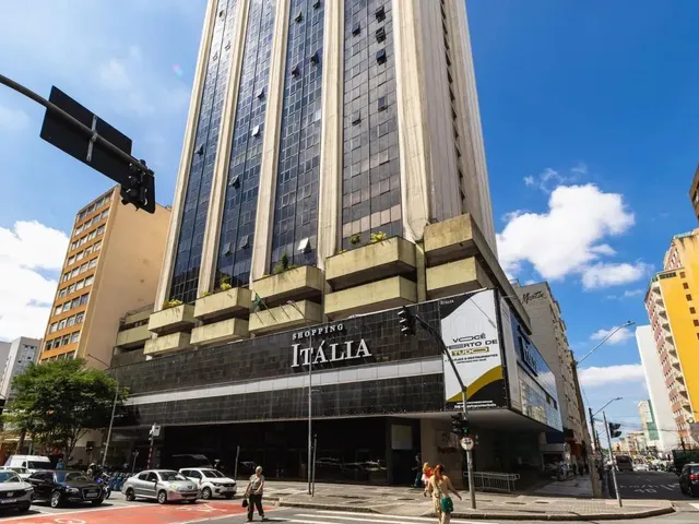 Sala para alugar, no bairro Centro em Curitiba