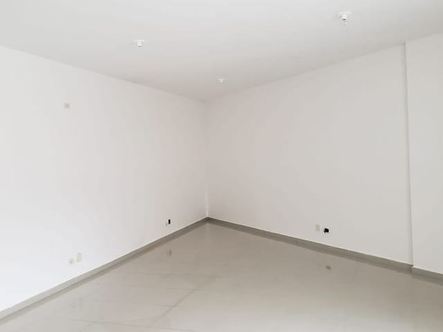 Sala para alugar, no bairro Jardim São Luís em São Bernardo do Campo