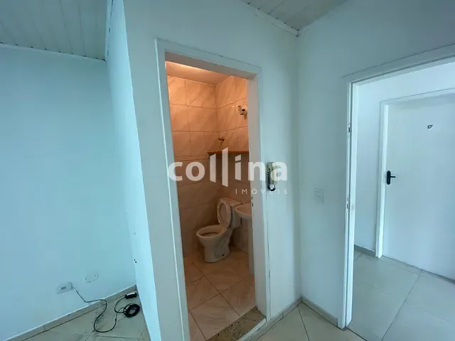 Sala com 24m², para alugar, no bairro Centro em Osasco
