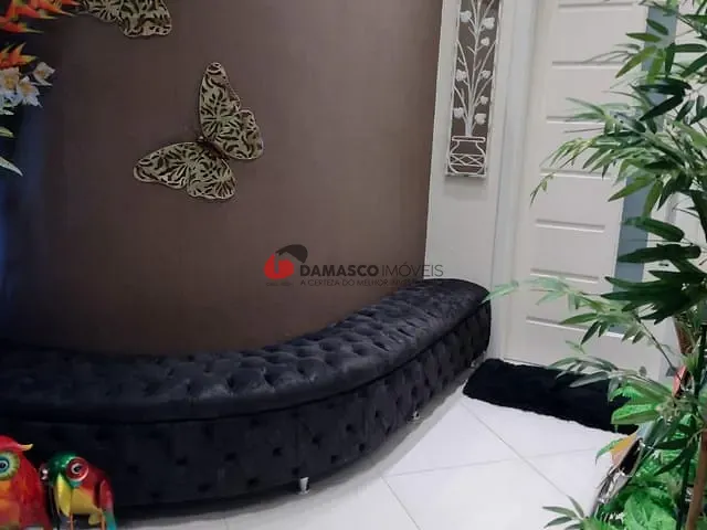 Sala para alugar, no bairro Vila Bastos em Santo André