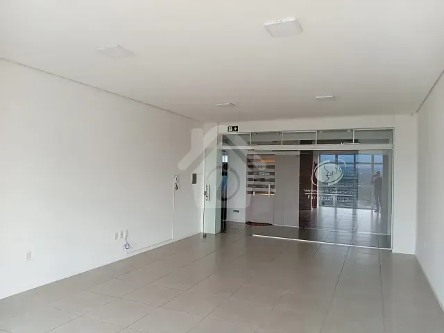 Sala para alugar, no bairro Languiru em Teutônia