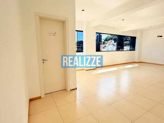 Sala para alugar, no bairro centro em Marau
