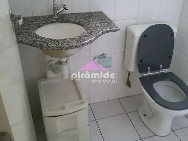 Sala com 42m², à venda, no bairro Jardim Aquárius em São José Dos Campos