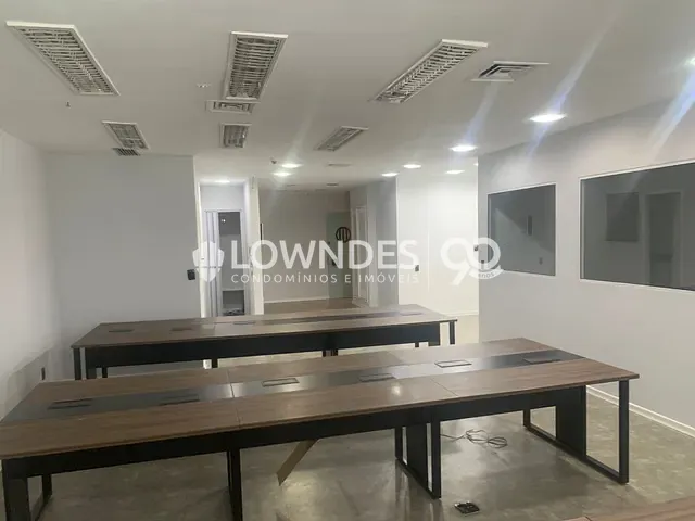 Sala com 120m², para alugar, no bairro Botafogo em Rio de Janeiro