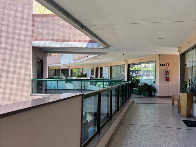 Sala com 118m², à venda ou para alugar, no bairro Barra da Tijuca em Rio de Janeiro