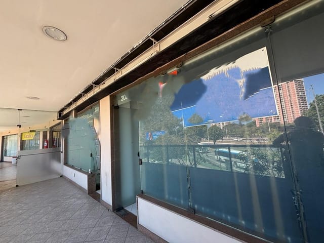 Sala com 118m², à venda ou para alugar, no bairro Barra da Tijuca em Rio de Janeiro