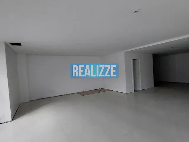 Sala para alugar, no bairro Centro em Marau