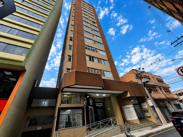 Locação - Sala Comercial, 27 m², 1 banheiro, Próximo à Catedral, Edifício Vidal Correia - Centro, Ponta Grossa.