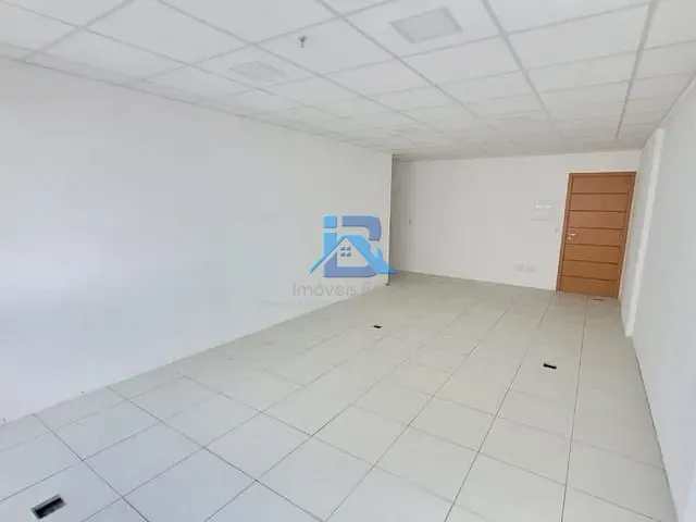 Sala à venda, no bairro Vila Brasileira em Itatiba