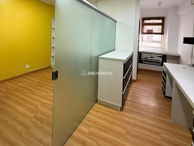 Sala à venda, no bairro Madureira em Caxias do Sul
