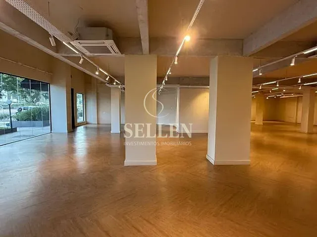 Sala para alugar, no bairro Centro em Balneário Camboriú