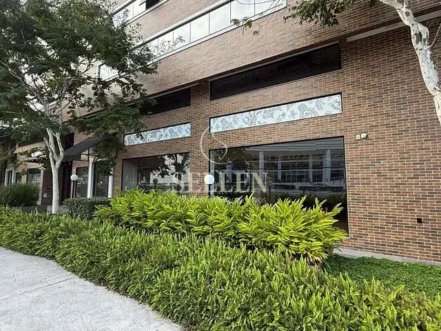Sala para alugar, no bairro Centro em Balneário Camboriú