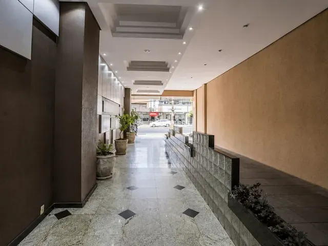 Sala à venda, no bairro Menino Deus em Porto Alegre