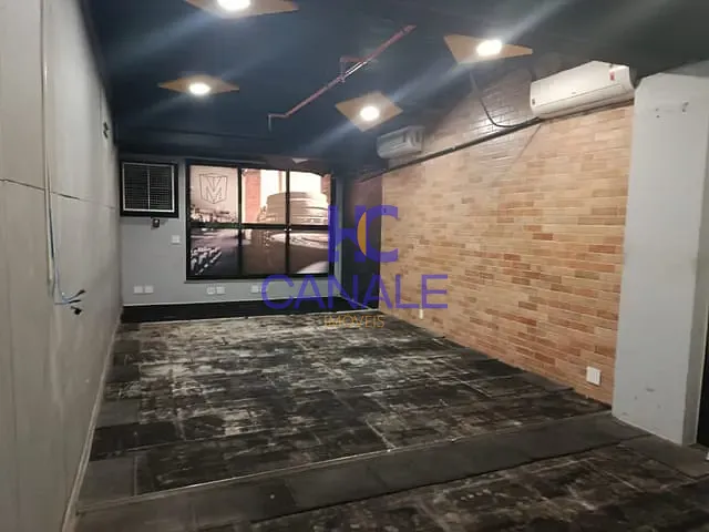 Sala com 44m², à venda ou para alugar, no bairro Barra da Tijuca em Rio de Janeiro