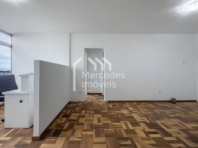 Sala com 54m², para alugar, no bairro Centro em Itajaí