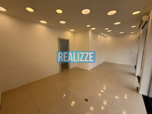 Sala para alugar, no bairro Centro em Marau