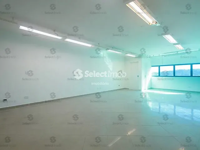 Sala com 60m², à venda, no bairro Vila Bocaina em Mauá