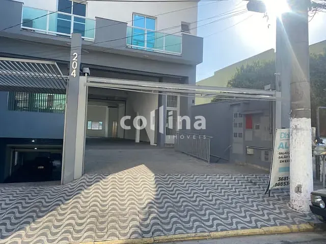 Sala com 220m², para alugar, no bairro Vila Osasco em Osasco