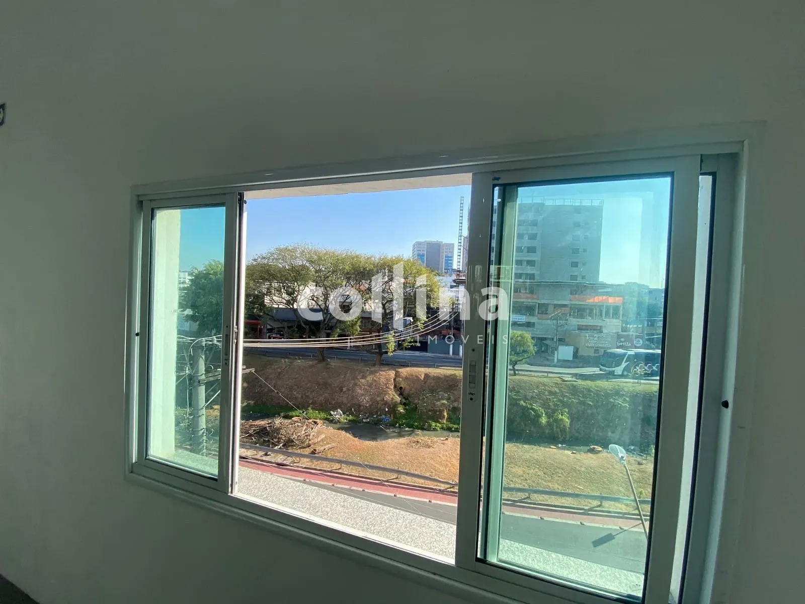 Sala-Conjunto, 220 m² - Foto 12