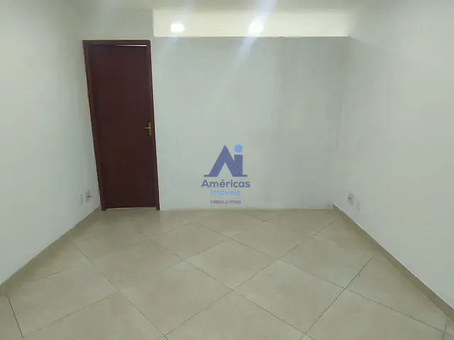 Sala com 33m², para alugar, no bairro Recreio dos Bandeirantes em Rio de Janeiro