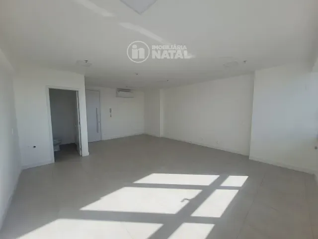 Sala para alugar, no bairro Bela Suiça em Londrina