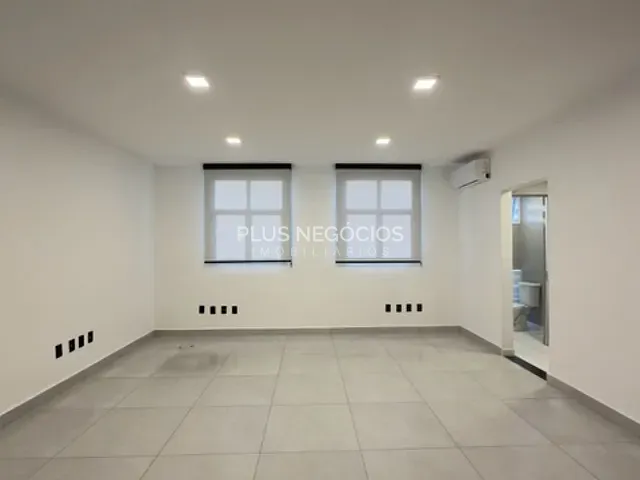 Sala com 40m², à venda ou para alugar, no bairro Jardim Emília em Sorocaba