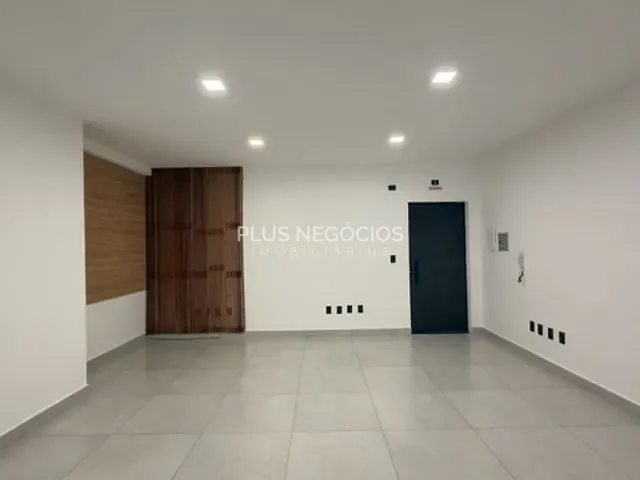 Sala com 40m², à venda ou para alugar, no bairro Jardim Emília em Sorocaba