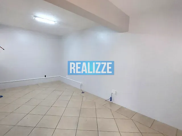 Sala para alugar, no bairro Centro em Marau