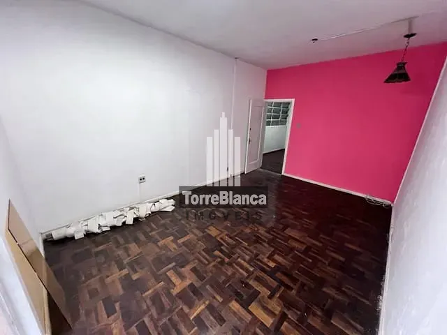 Sala à venda ou para alugar, no bairro Centro em Ponta Grossa