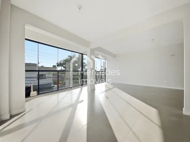 Sala para alugar, no bairro São Judas em Itajaí