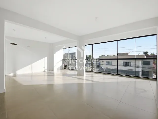 Sala para alugar, no bairro São Judas em Itajaí