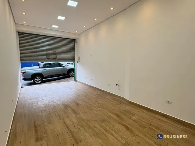 Sala para alugar, no bairro Cidade Intercap em Taboão da Serra