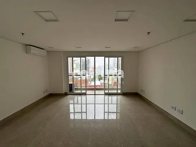Sala para alugar, no bairro Centro em Osasco
