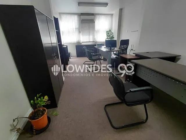Sala à venda, no bairro Centro em Rio de Janeiro