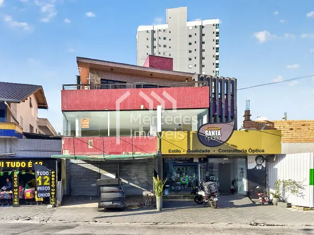 Sala para alugar, no bairro Centro em Itajaí