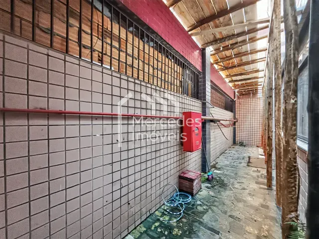 Sala para alugar, no bairro Centro em Itajaí
