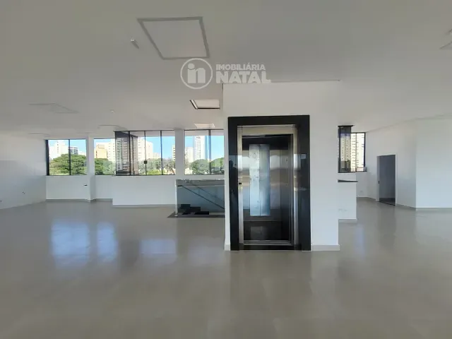 Sala para alugar, no bairro Centro em Londrina