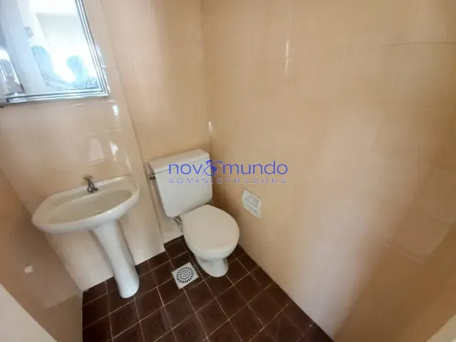 Sala com 33m², para alugar, no bairro Freguesia (Jacarepaguá) em Rio de Janeiro