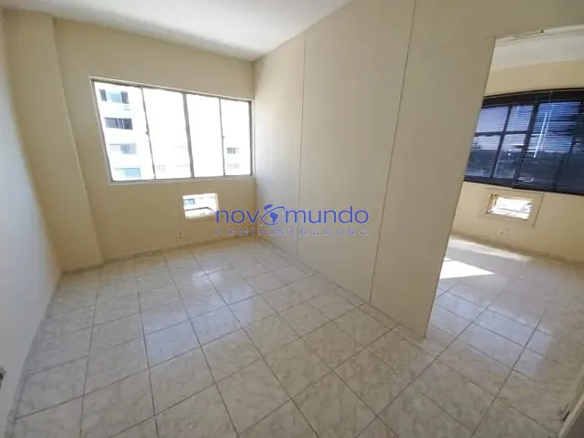 Sala com 33m², para alugar, no bairro Freguesia (Jacarepaguá) em Rio de Janeiro