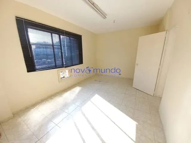 Sala com 33m², para alugar, no bairro Freguesia (Jacarepaguá) em Rio de Janeiro
