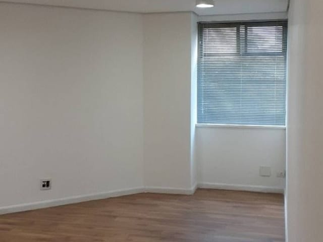 Sala com 437m², à venda ou para alugar, no bairro Cidade Monções em São Paulo