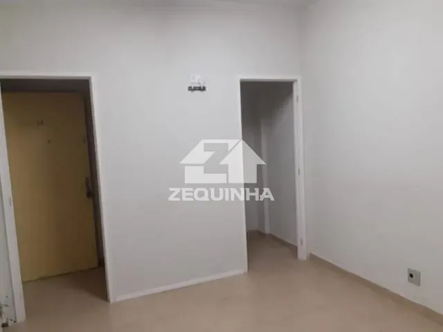 Sala com 16m², para alugar, no bairro Centro em Osasco