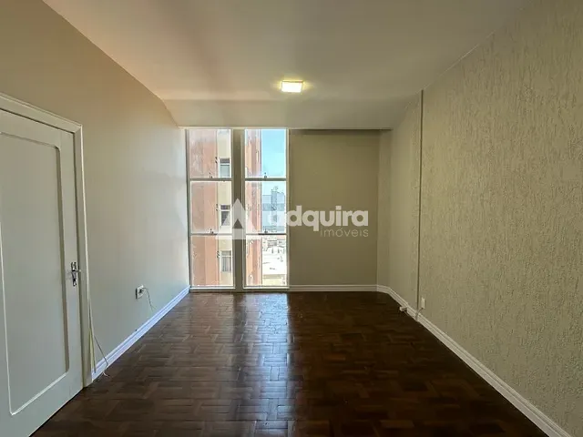 Sala para alugar, no bairro Centro em Ponta Grossa