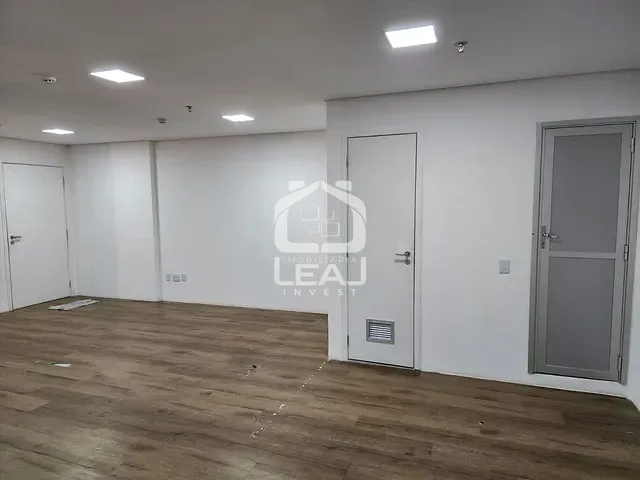 Sala à venda, no bairro Continental em Osasco