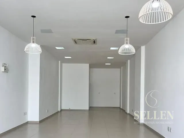 Sala para alugar, no bairro Pioneiros em Balneário Camboriú
