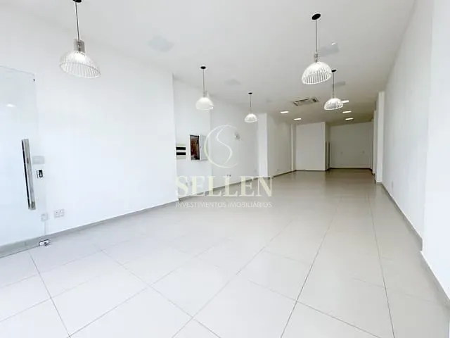 Sala para alugar, no bairro Pioneiros em Balneário Camboriú