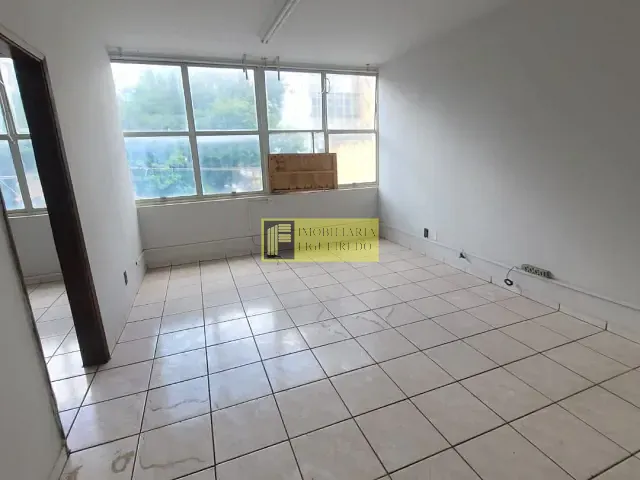 Sala com 50m², para alugar, no bairro Centro em São José do Rio Preto