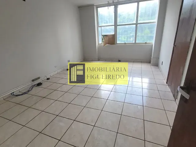 Sala com 50m², para alugar, no bairro Centro em São José do Rio Preto