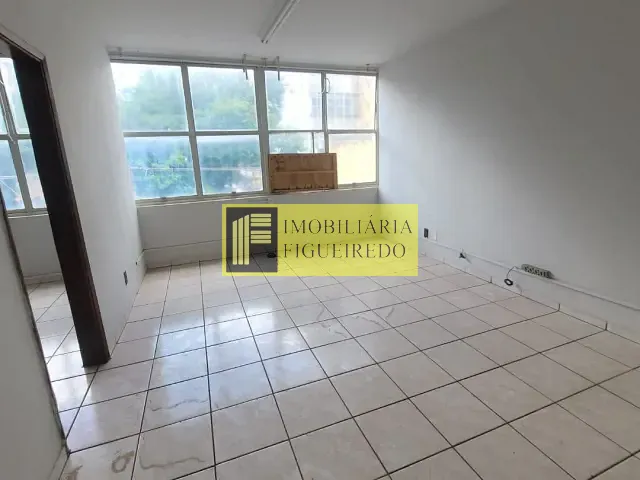 Sala com 50m², para alugar, no bairro Centro em São José do Rio Preto